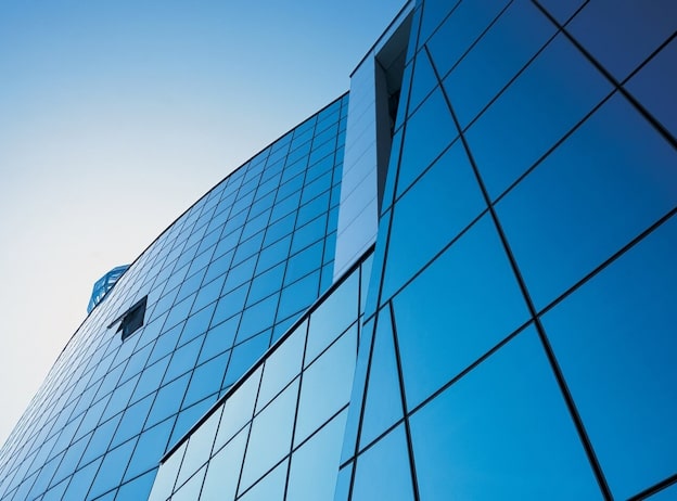 Остекление фасадов и панорамное остекление